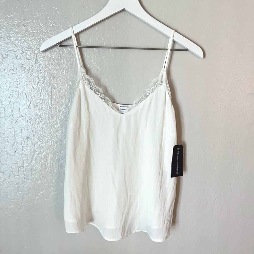 NWT Melrose and Market White Lace Trim Cami